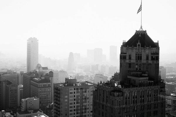 Architecture de la ville en noir et blanc