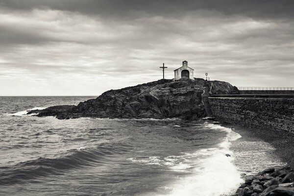 Pintura playa blanco y negro