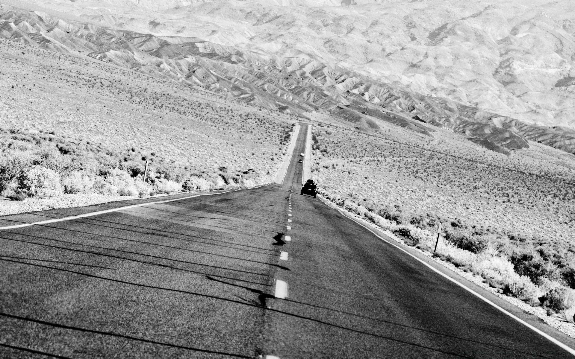 blanco y negro carretera sistema de transporte calle asfalto coche monocromo al aire libre carretera naturaleza viajes vacío nieve guía paisaje invierno