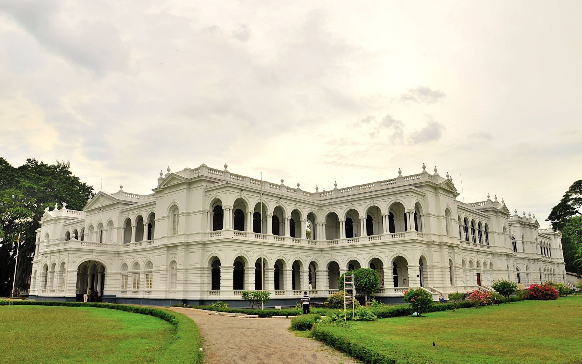 घर और आंतरिक स्थापत्य कला घर यात्रा सड़क पर कैसल आकाश