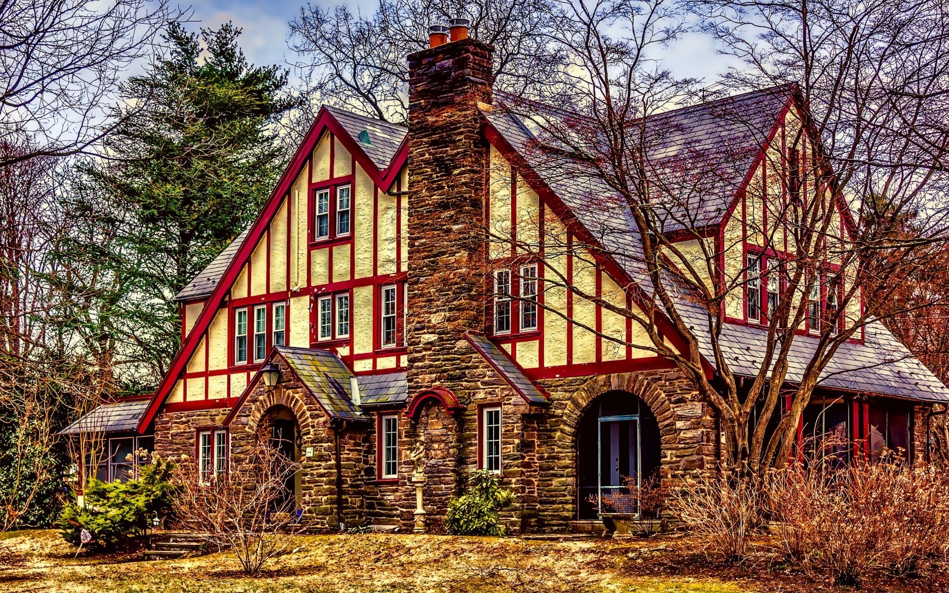 house and comfort architecture house building wood old outdoors wooden exterior sky tree