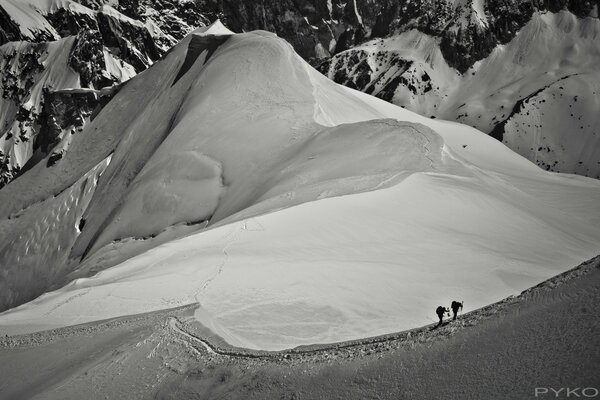 Voyage d hiver au sommet de la montagne