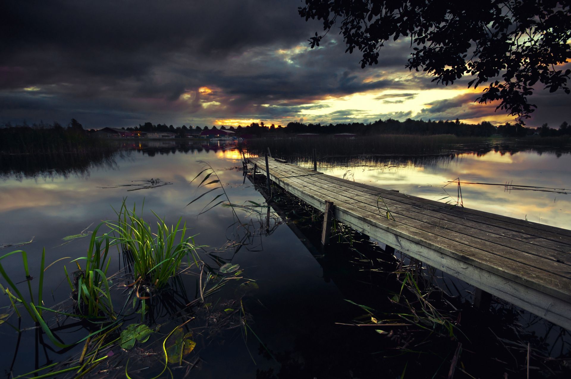 paysage eau coucher de soleil aube lac réflexion rivière soir crépuscule plage paysage ciel jetée arbre lumière voyage nature soleil mer pont