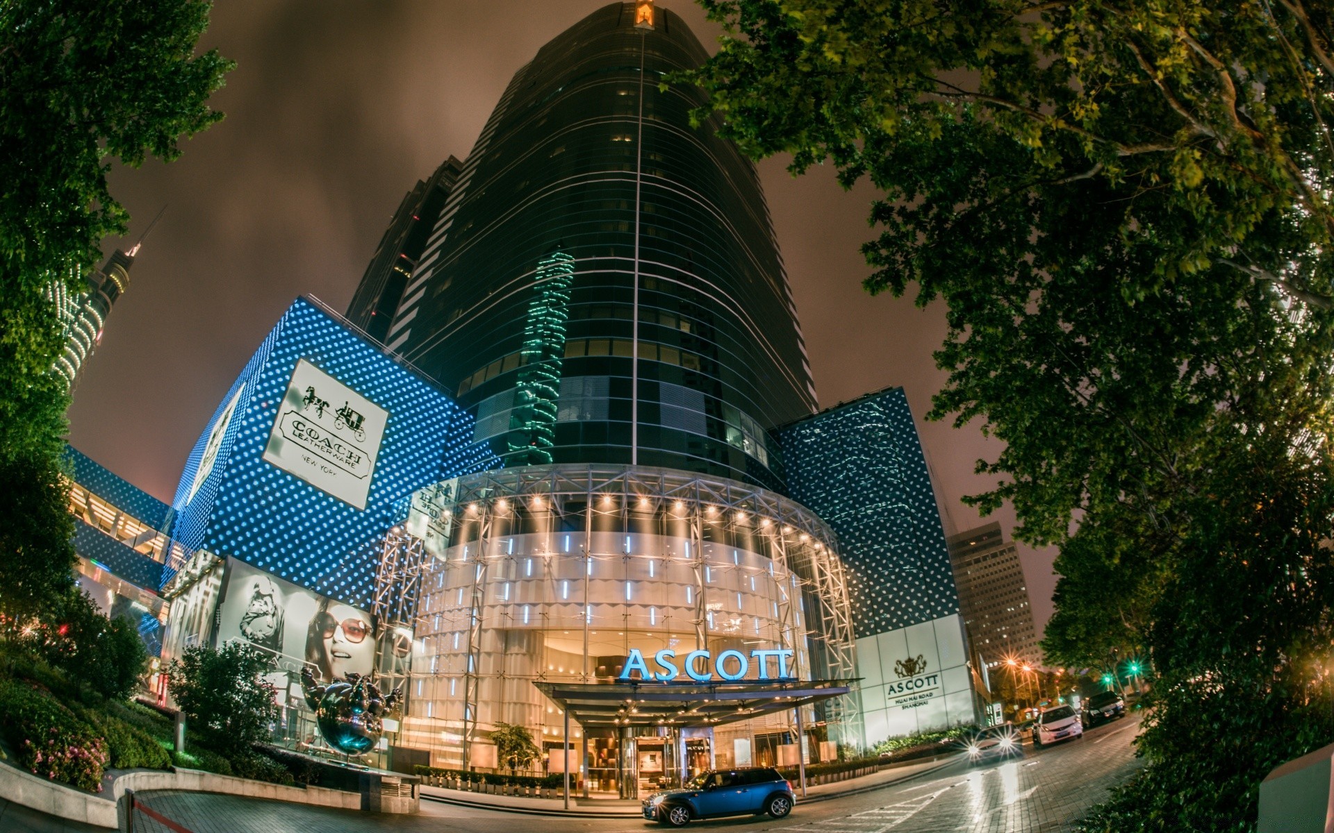 other city architecture city travel building urban outdoors downtown cityscape street modern sky skyscraper skyline tower landmark evening light