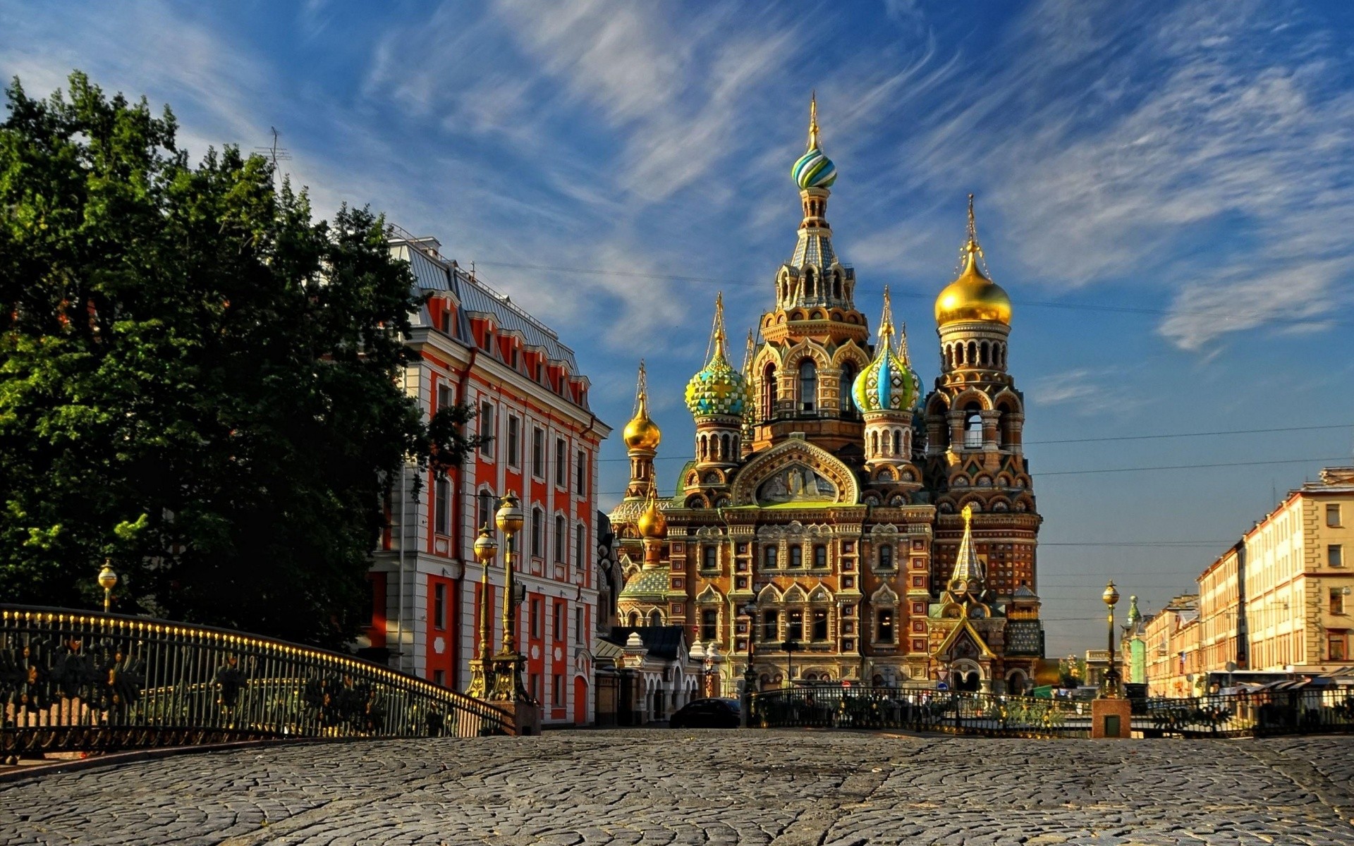 andere städte architektur stadt haus reisen himmel kirche alt tourismus sehenswürdigkeit berühmt stadt kathedrale stadt kapital denkmal kultur städtisch antike religion