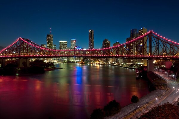 The incredible beauty of the bridge of the night city