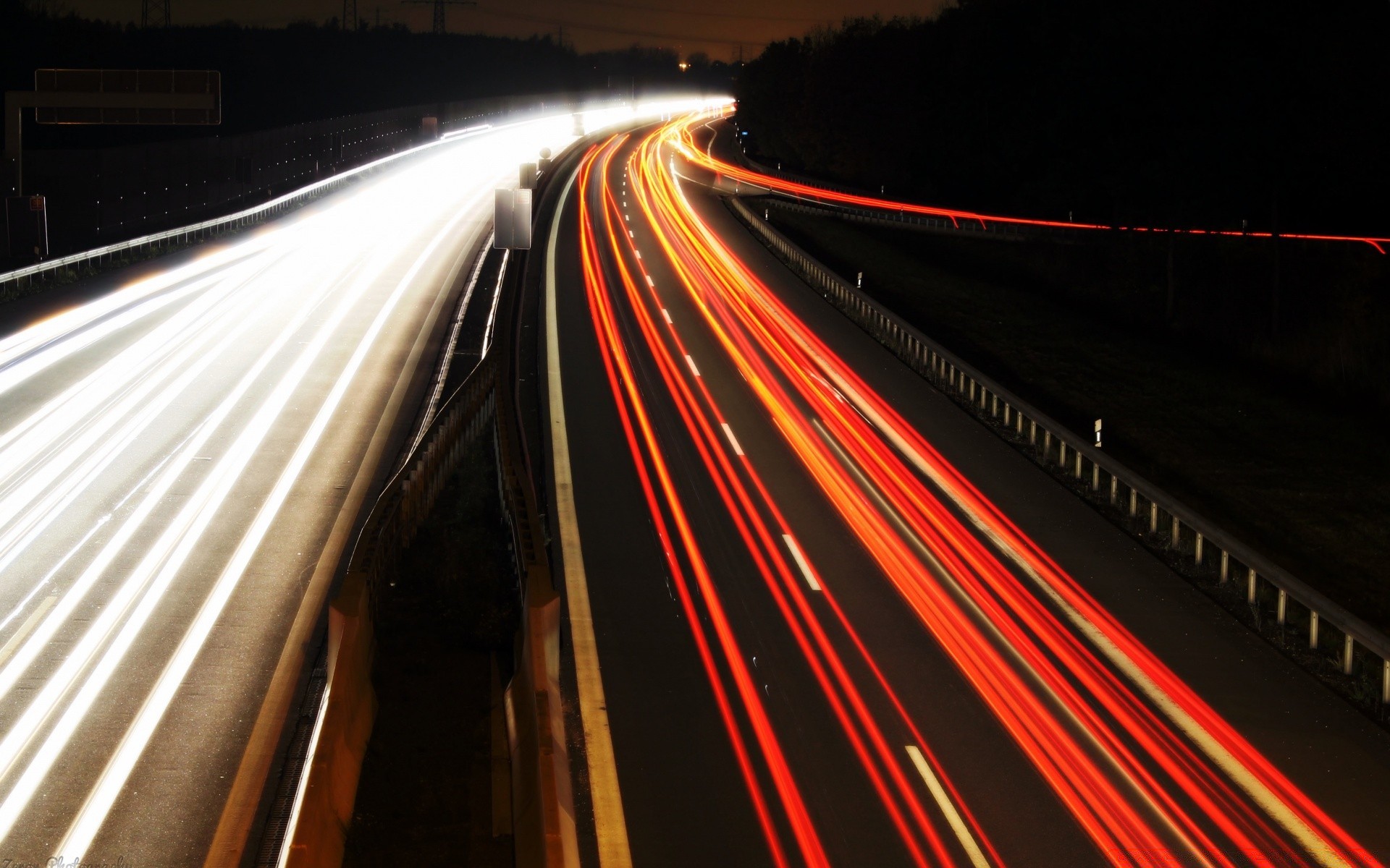 andere städte verkehrssystem unschärfe verkehr autobahn auto schnell straße verkehr auto aktion sehnen bus straße beeilen sie sich geschwindigkeit fotografie licht reisen abend