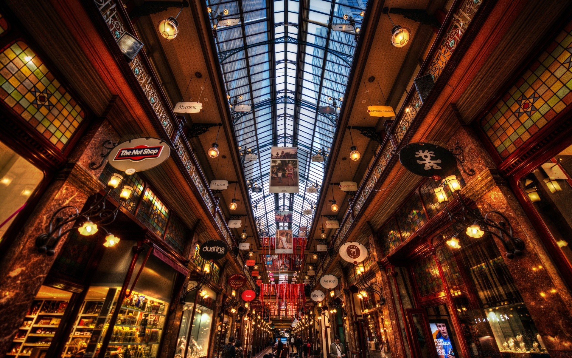 andere stadt reisen stadt architektur geschäfte einkaufszentrum lager glas licht casino innenstadt drinnen urban hintergrundbeleuchtung geschäft haus innen