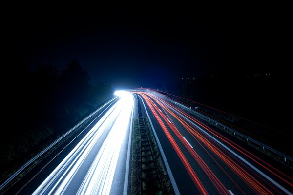 Nächtliche Straße Blitzgeschwindigkeit Autobahn Unschärfe