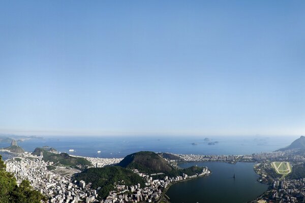 景观海水山岩旅游