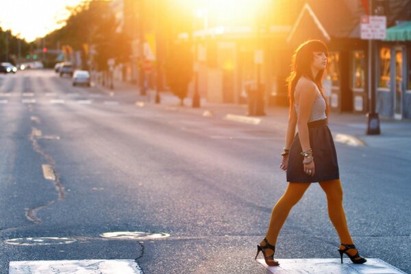 Talons sur l Avenue de la ville