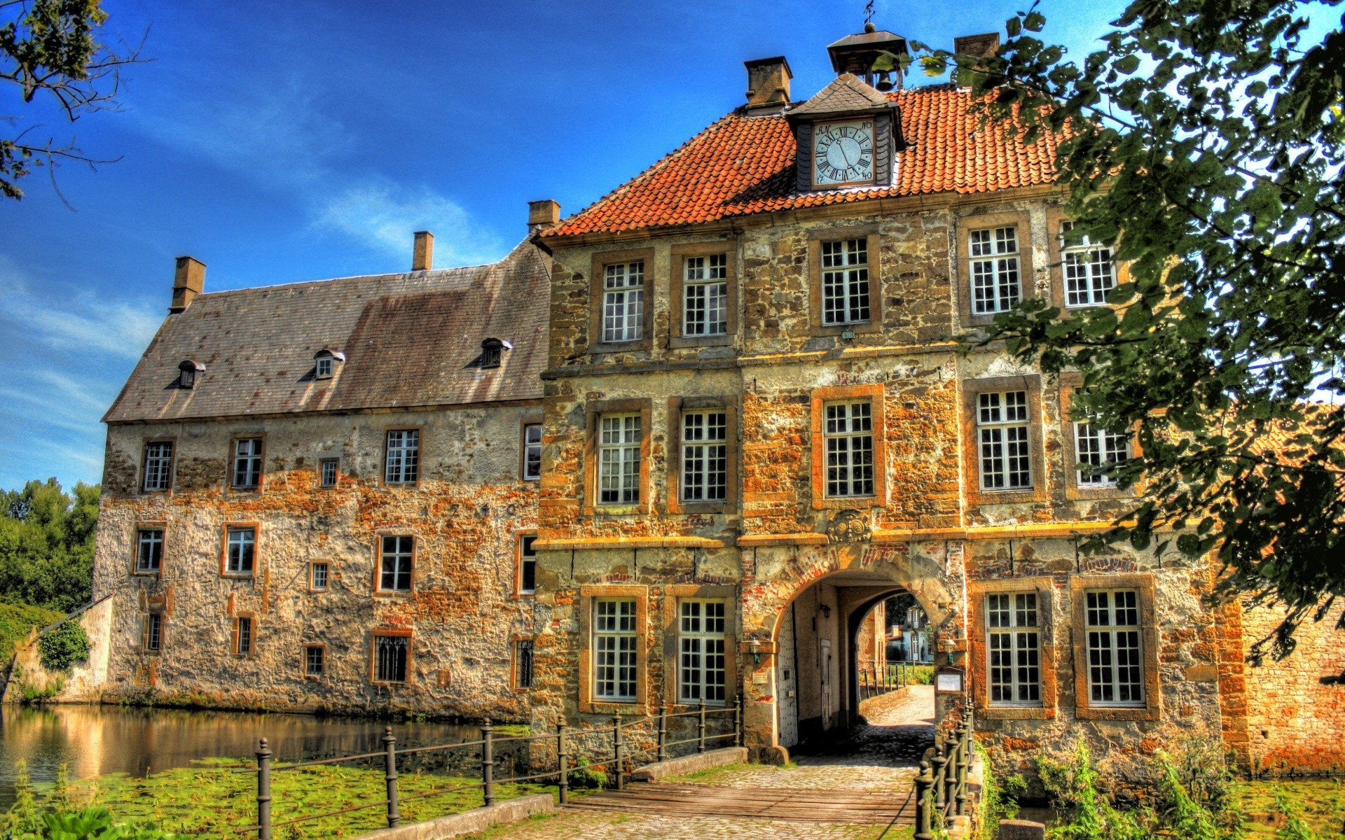 andere städte architektur haus haus alt schloss antiker im freien zuhause reisen himmel historisch gotisch erbe außen fassade vintage