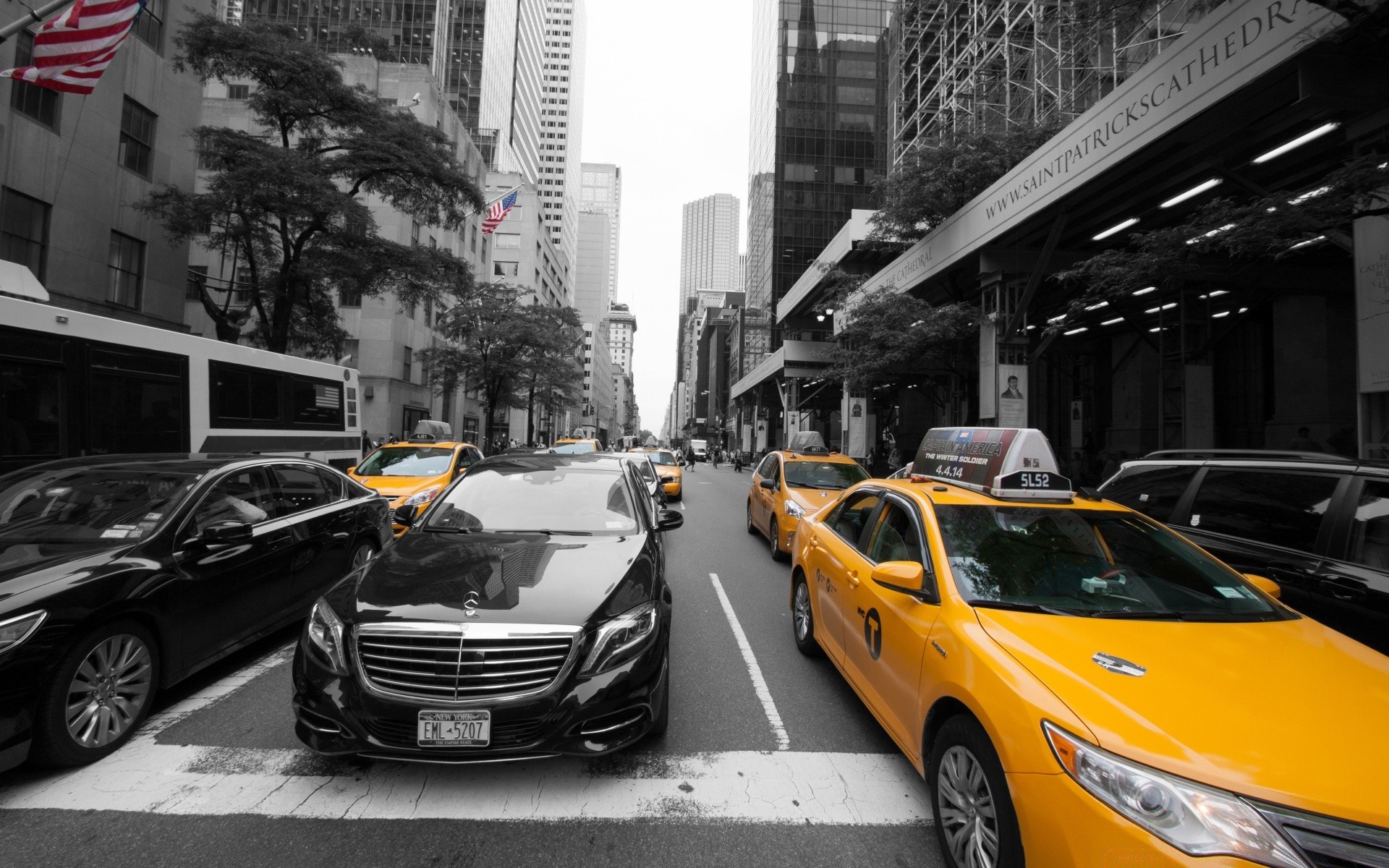 otras ciudades coche coche sistema de transporte carretera calle acera tráfico ciudad