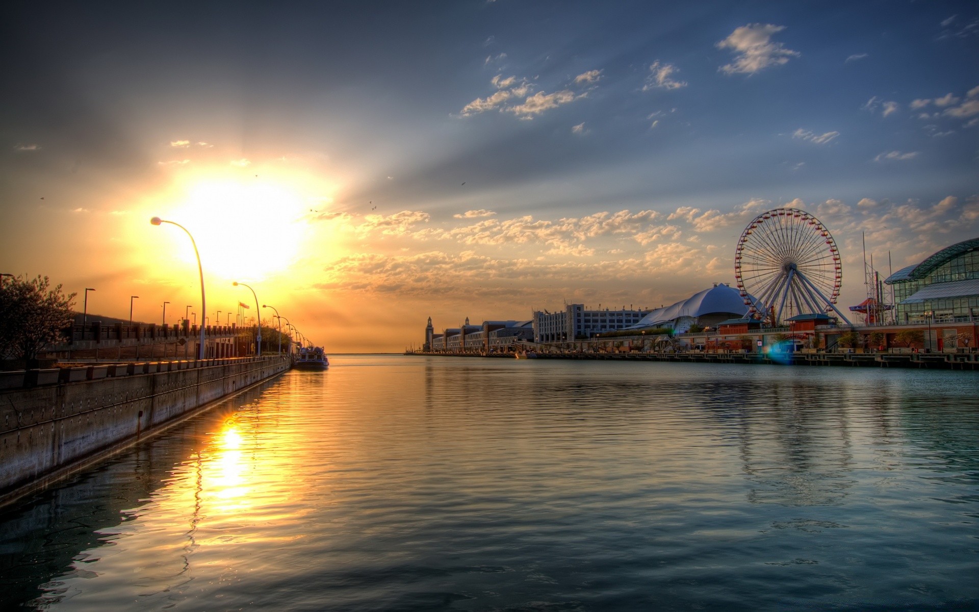 andere städte brücke wasser sonnenuntergang fluss stadt himmel abend dämmerung reisen architektur reflexion dämmerung städtisch meer haus tourismus stadt pier licht sehenswürdigkeiten