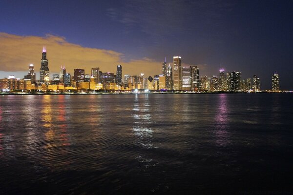 Arquitetura skyline de outra cidade