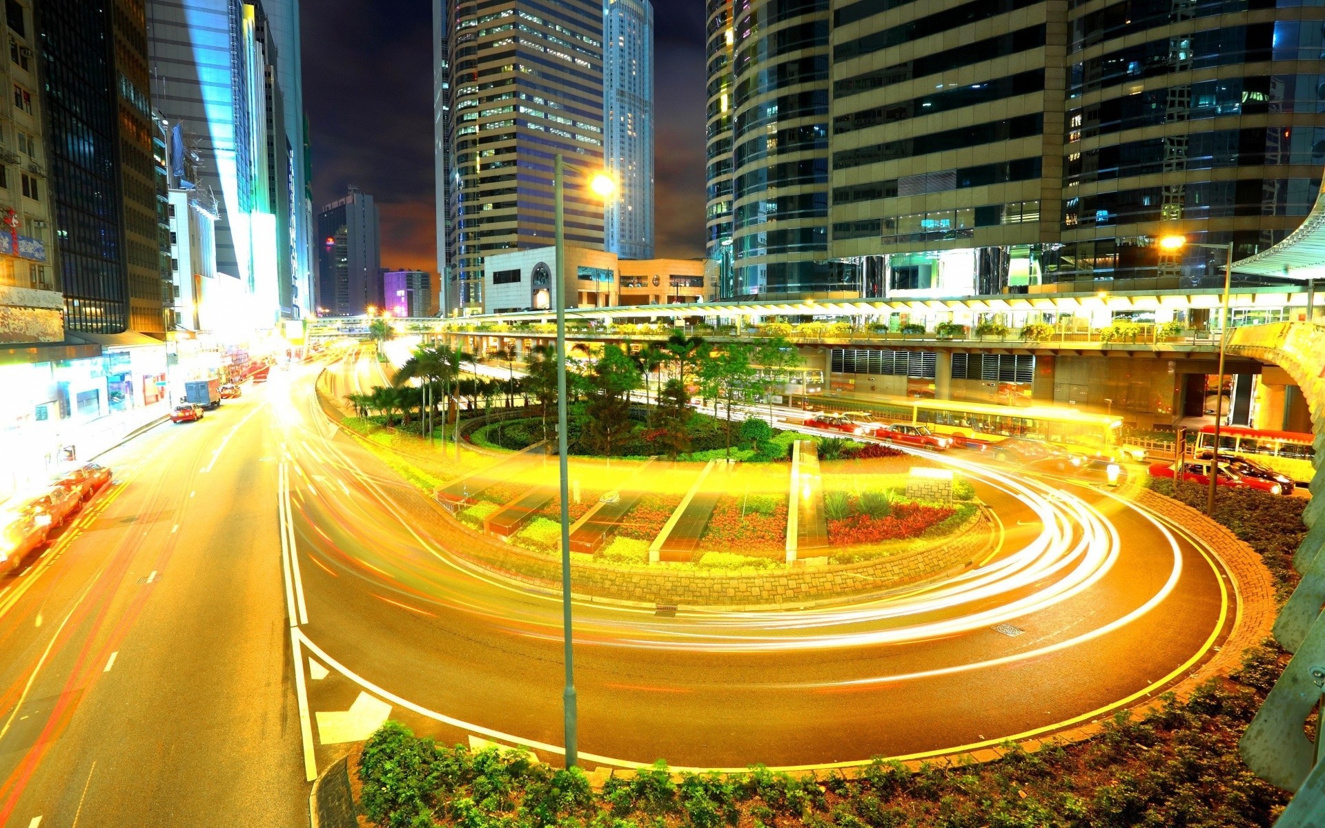 altre città traffico sfocatura strada centro città veloce auto sistema di trasporto autostrada autobus crepuscolo città strada grattacielo urbano sera traffico viaggi casa accordi