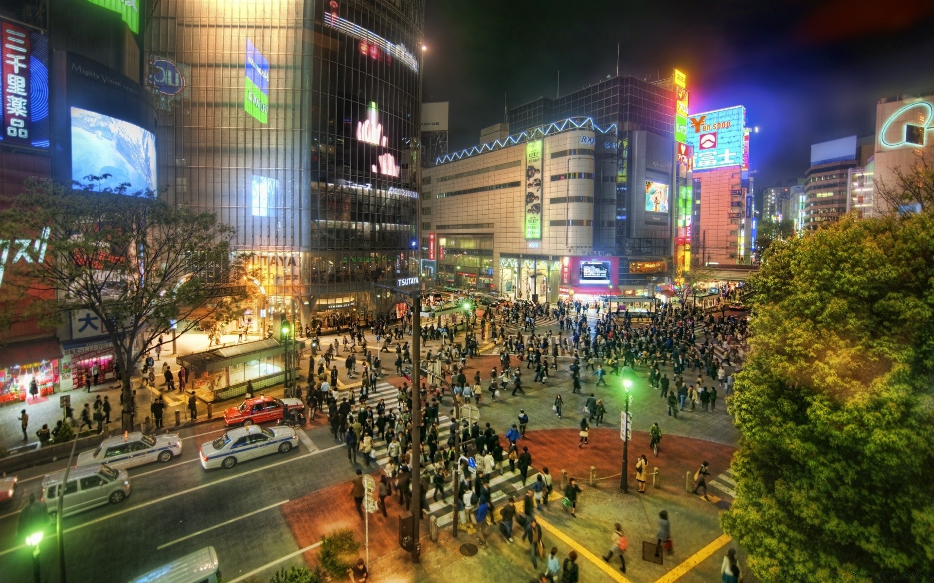 otras ciudades ciudad carretera calle tráfico viajes urbano hogar noche coche iluminación negocios tiendas centro de la ciudad rascacielos crepúsculo luz arquitectura avenida sistema de transporte turismo