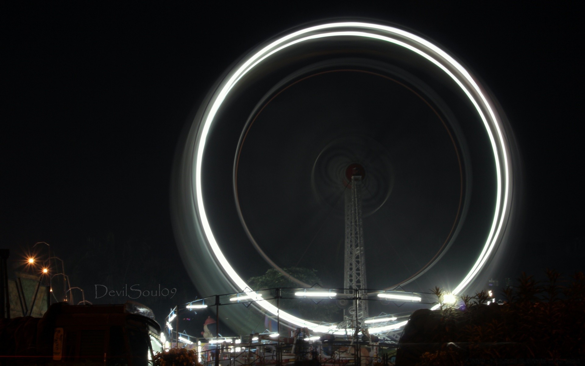 altre città buio luce