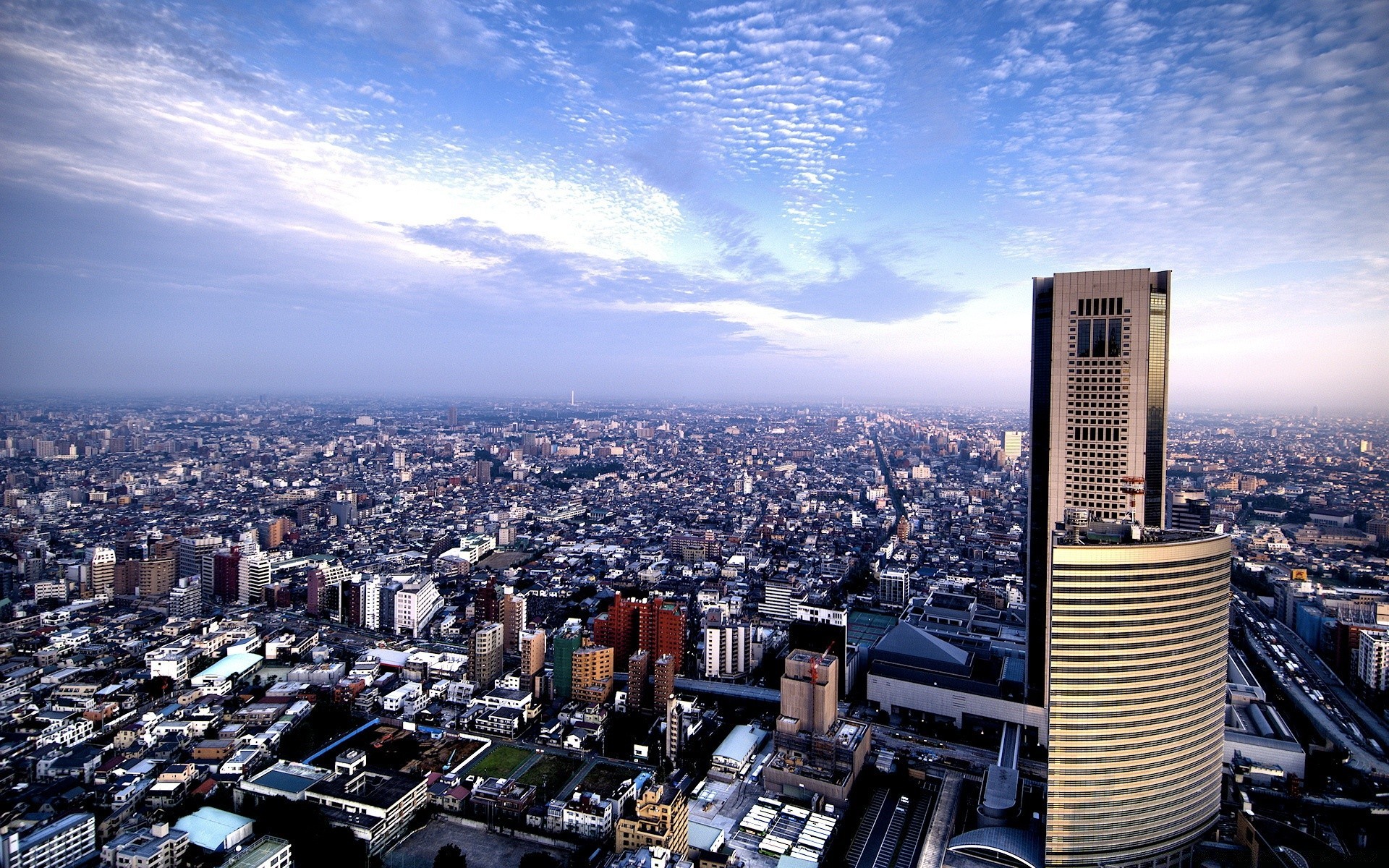 其他城市 城市 城市 天际线 建筑 摩天大楼 旅游 家 城市 天空 城市中心 城市 全景 全景 户外 天线 办公室 地标 奇观