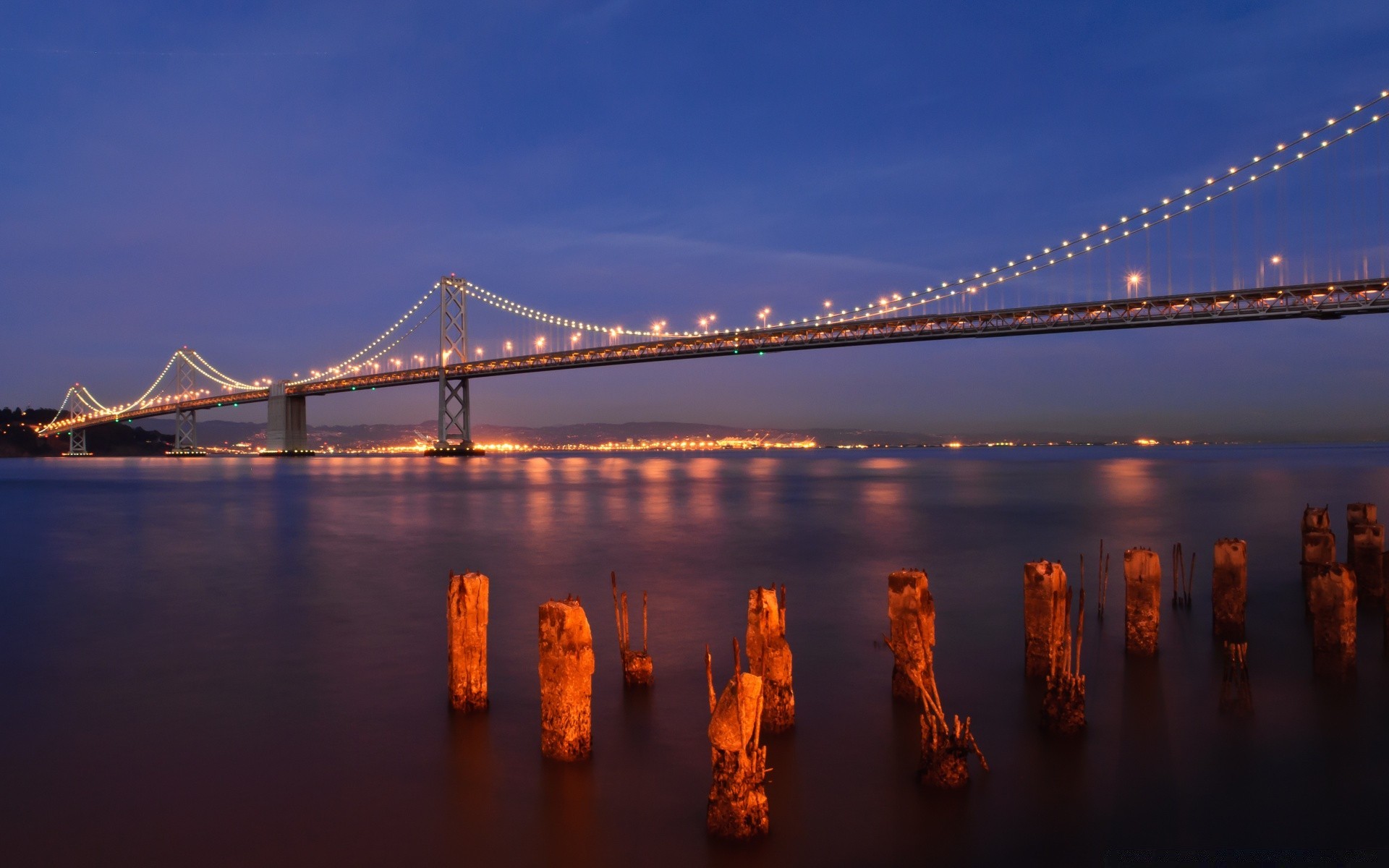 otras ciudades puente puente colgante agua puesta del sol noche río arquitectura viajes crepúsculo ciudad suspensión cielo conexión reflexión sistema de transporte amanecer suspender