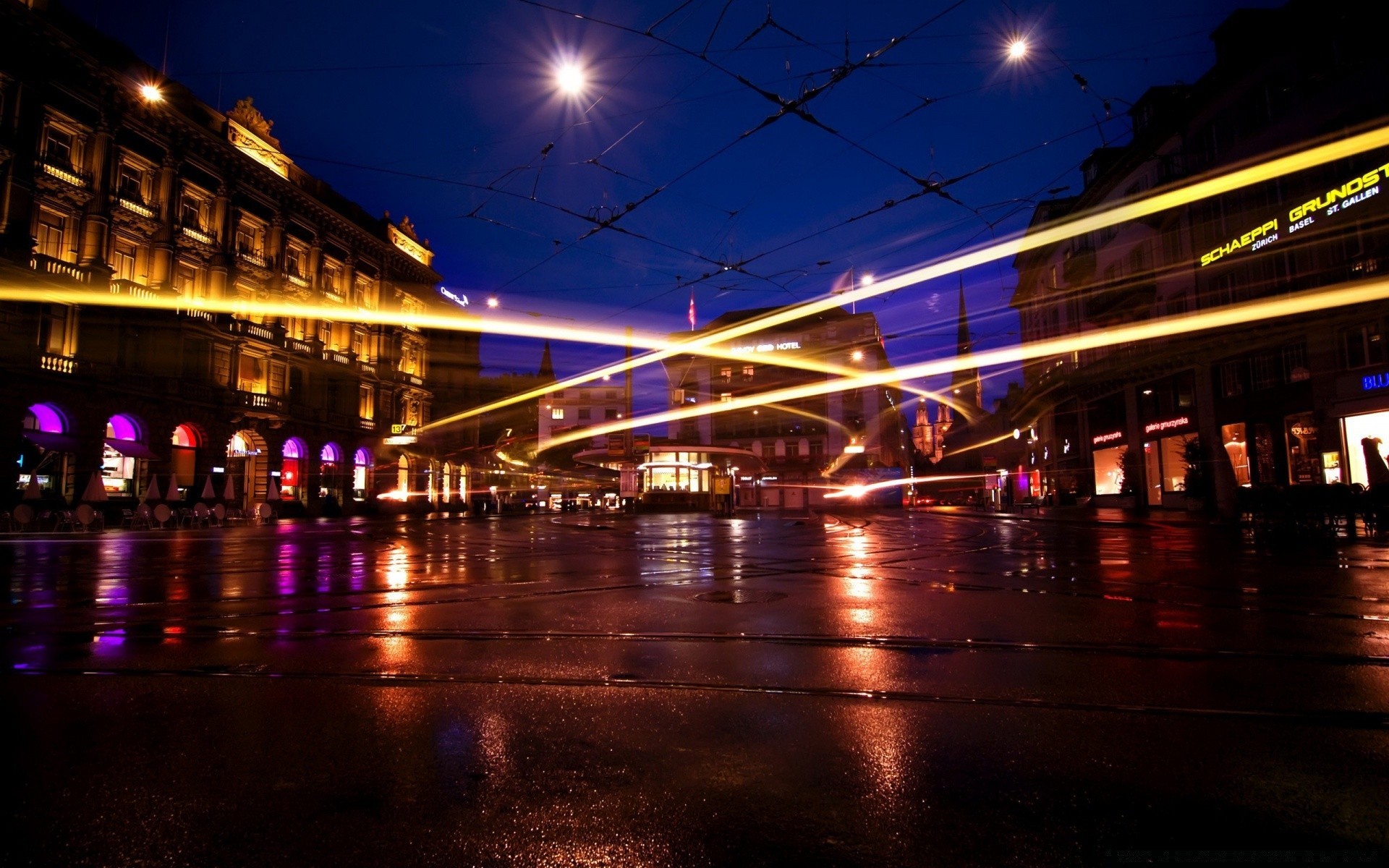 andere städte brücke reisen stadt abend licht dämmerung urban reflexion wasser architektur haus straße verkehrssystem verkehr fluss innenstadt unschärfe hintergrundbeleuchtung straße