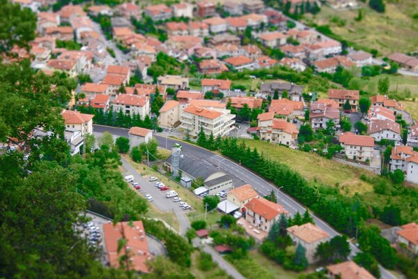 Şehir kuşbakışı görünümünden