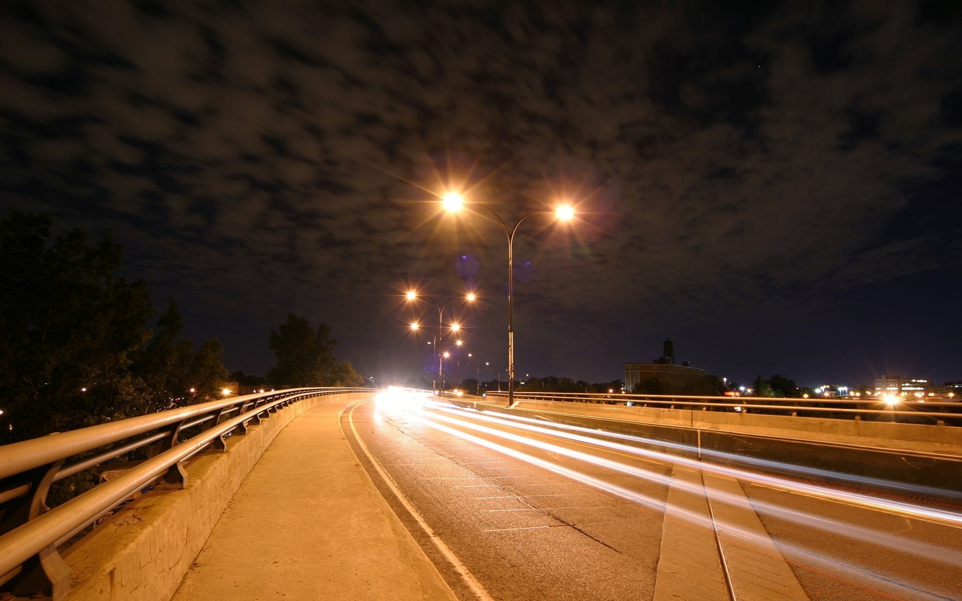 otras ciudades carretera calle carretera sistema de transporte noche crepúsculo desenfoque puesta de sol luz viajes tráfico asfalto coche guía cielo