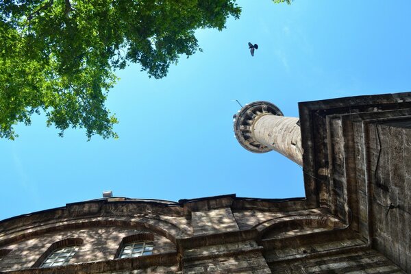 Vecchia casa architettonica-monumento