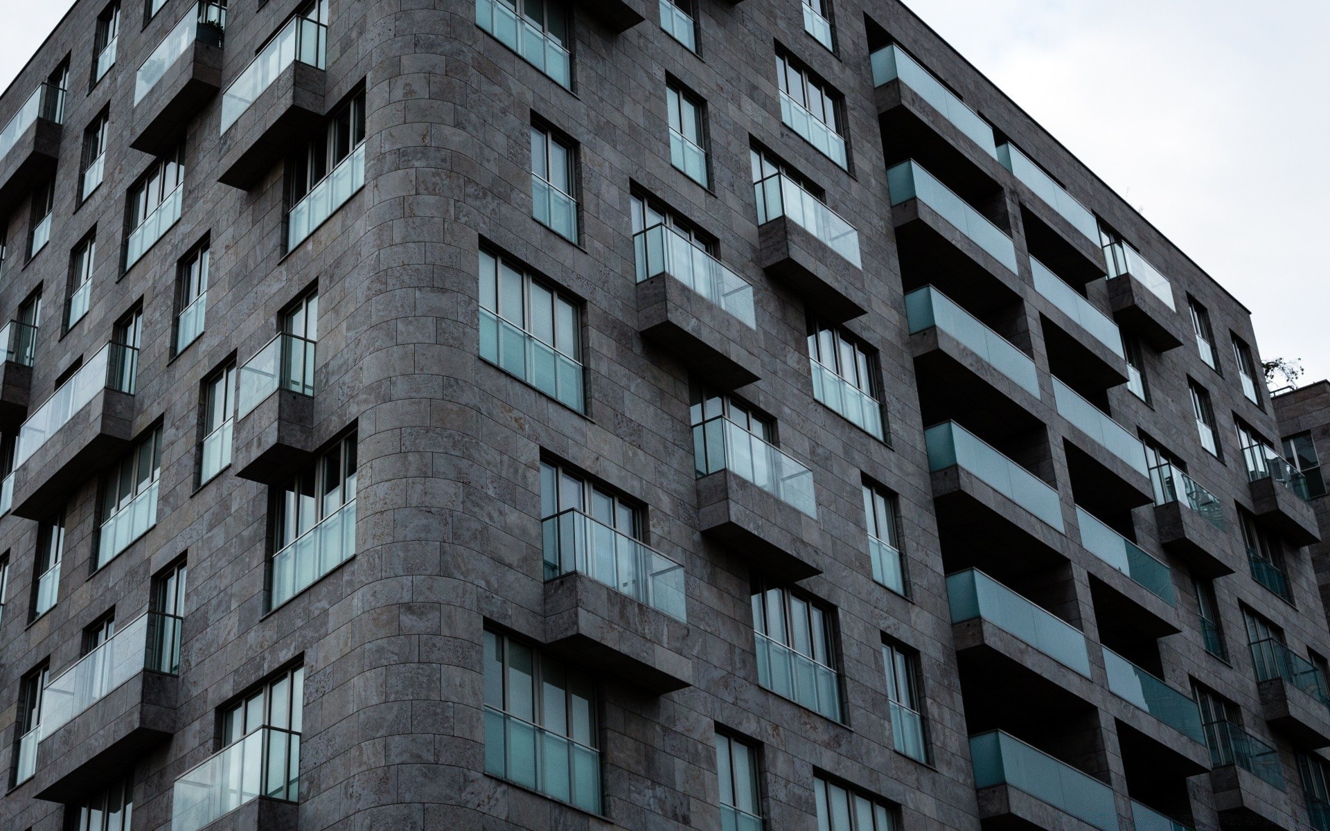 maison et intérieur architecture maison fenêtre verre façade appartement ville haut bureau urbain gratte-ciel construction expression entreprise ciel moderne moderne extérieur propriété