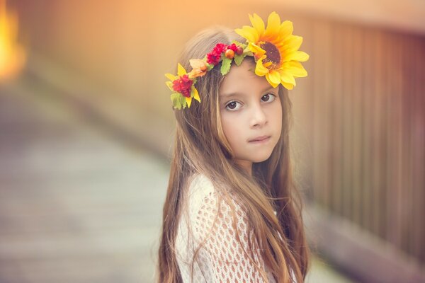 Mädchen Herbst - Kindermode aus der Natur