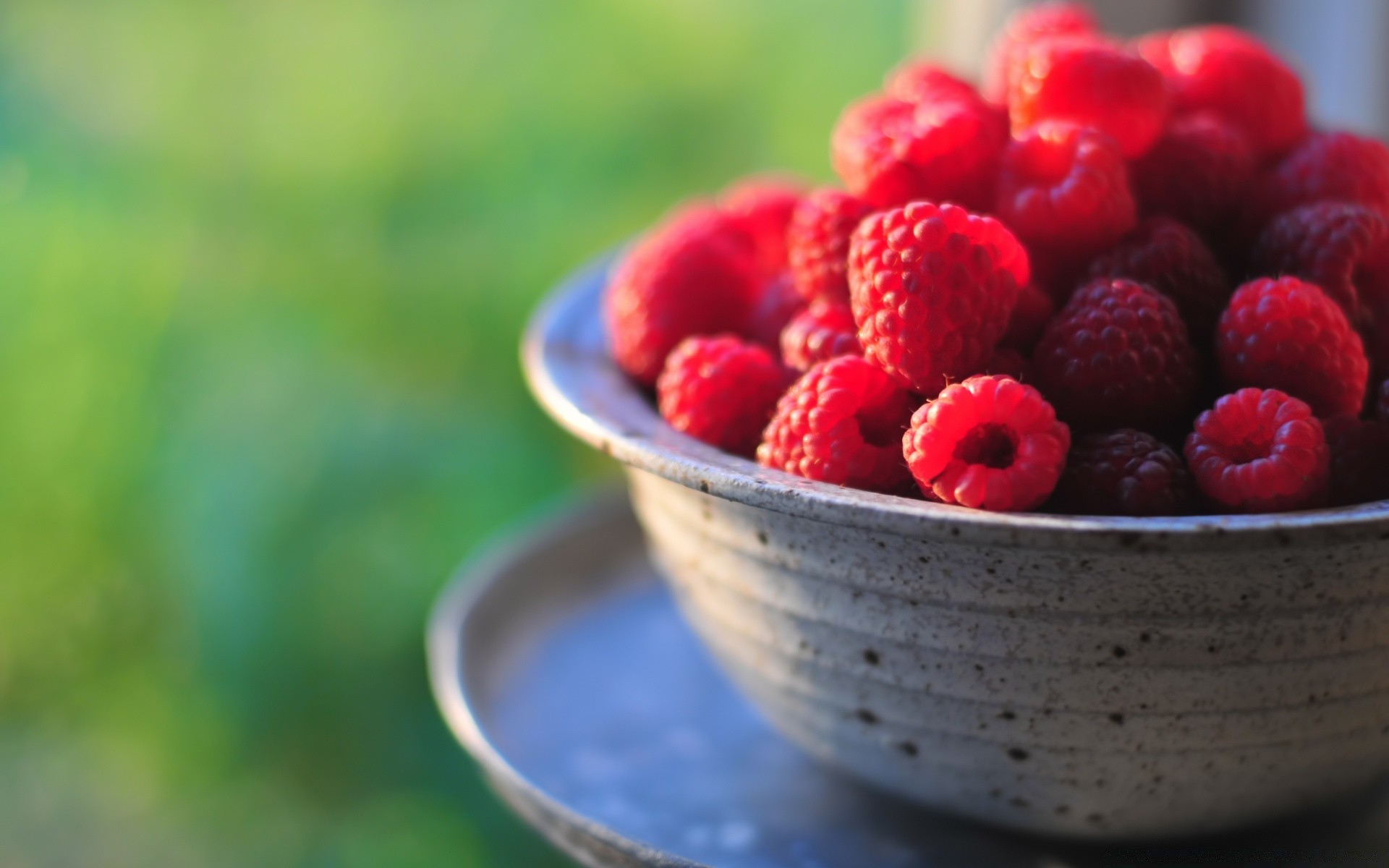 fruits repas baie doux bol délicieux fraise framboise juteuse alimentaire délicieux en bonne santé rafraîchissement