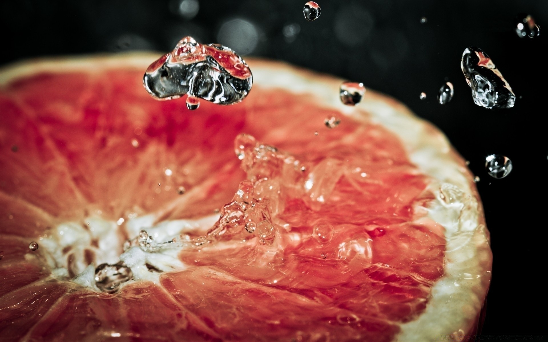 fruit food sweet slice close-up desktop juicy nature