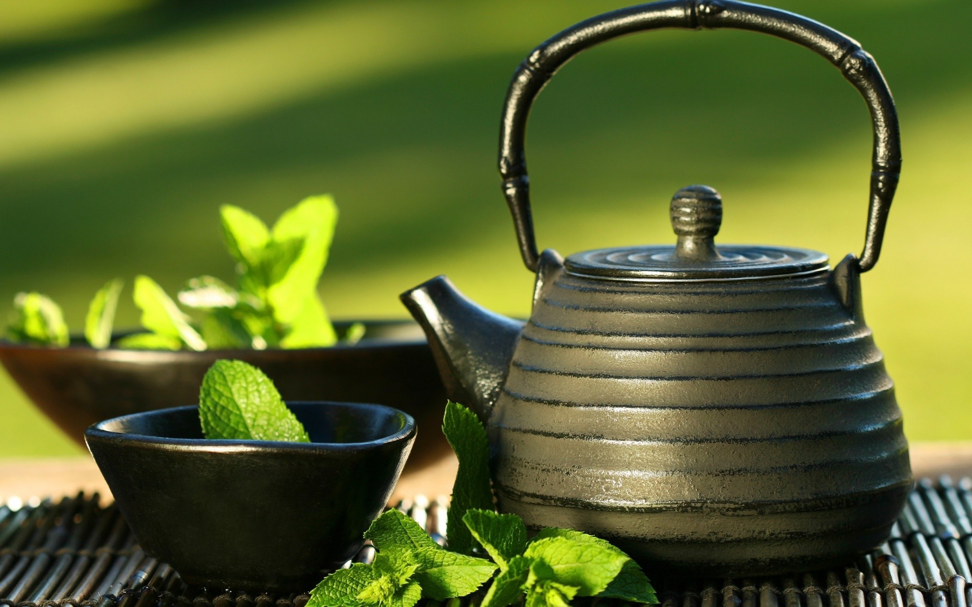 essen & trinken topf tee teekanne keramik tasse trinken blatt teekanne traditionell küchenutensilien essen heiß behälter holz geschirr stillleben kräuter