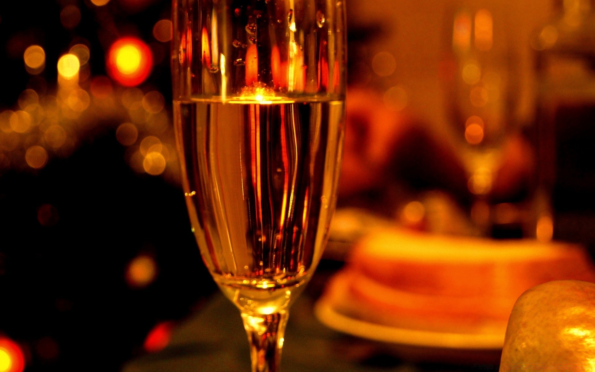 cibo e bevande vino champagne vacanza partito natale bere vetro alcool brindisi eva vacanza sfocatura bar lusso anniversario