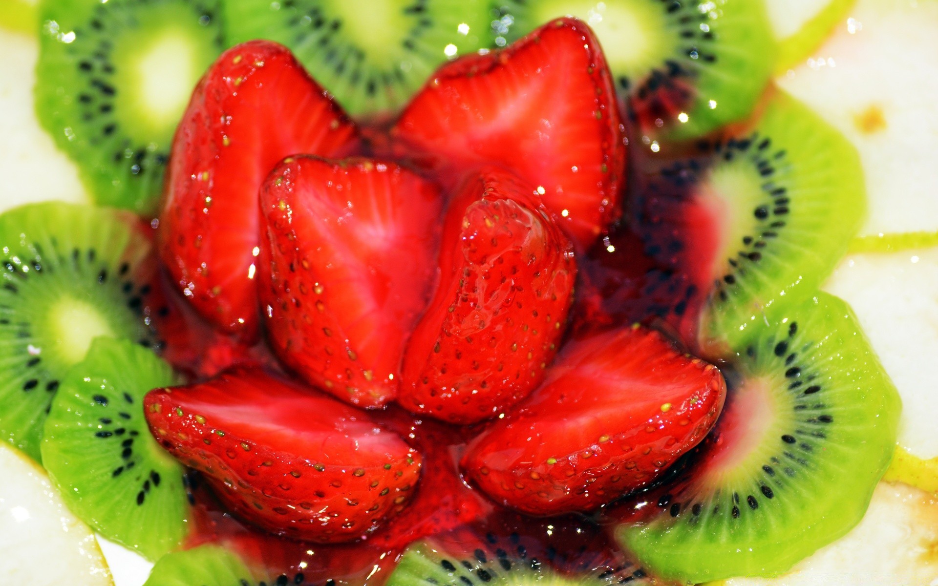 fruit strawberry juicy food sweet healthy berry health grow delicious confection diet kiwi nutrition tropical summer tasty freshness vitamin