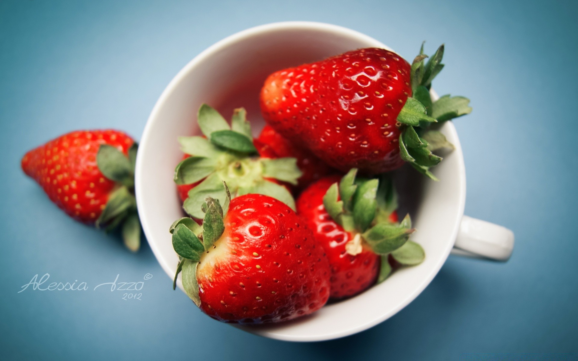 vegetables strawberry fruit berry food healthy sweet delicious juicy grow bowl health leaf nutrition diet tasty refreshment breakfast freshness