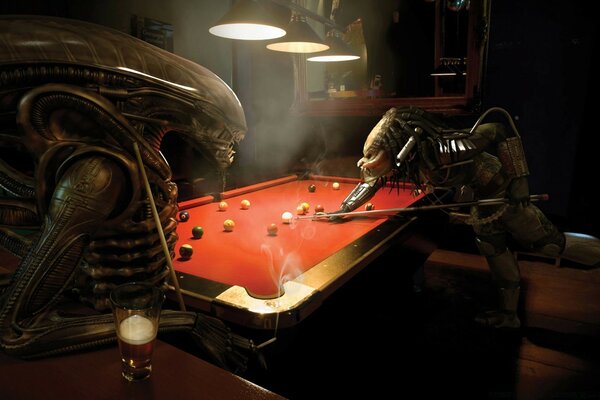 Alien a jogar bilhar. Humor