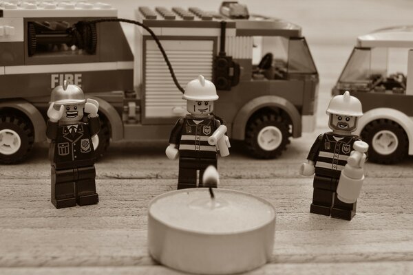 Toujours faire confiance aux pompiers Lego