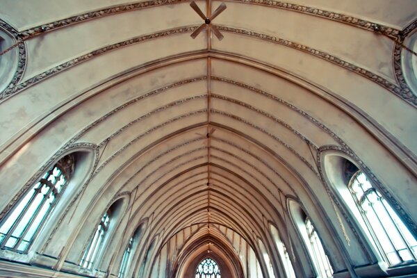 The appearance of ceilings inside ancient buildings