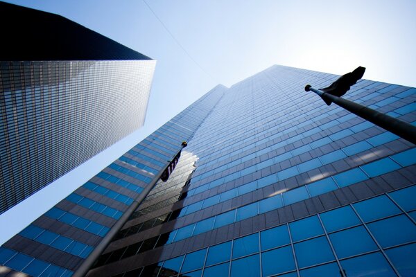 Centro de negocios de cristal azul