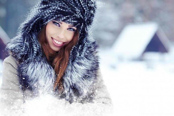 对于其他女孩，寒冷的冬天和雪