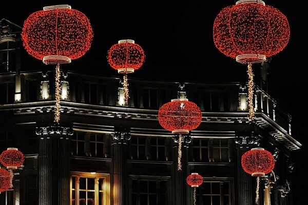 Red Chinese lanterns at night in the city