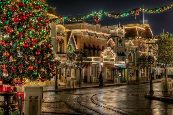 A fabulous street decorated for Christmas