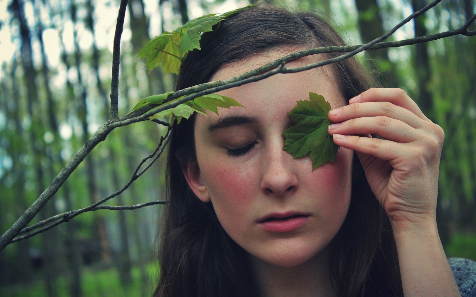 inne dziewczyny kobieta portret dziewczyna natura jeden na zewnątrz moda piękny dorosły ładny młody włosy oko twarz