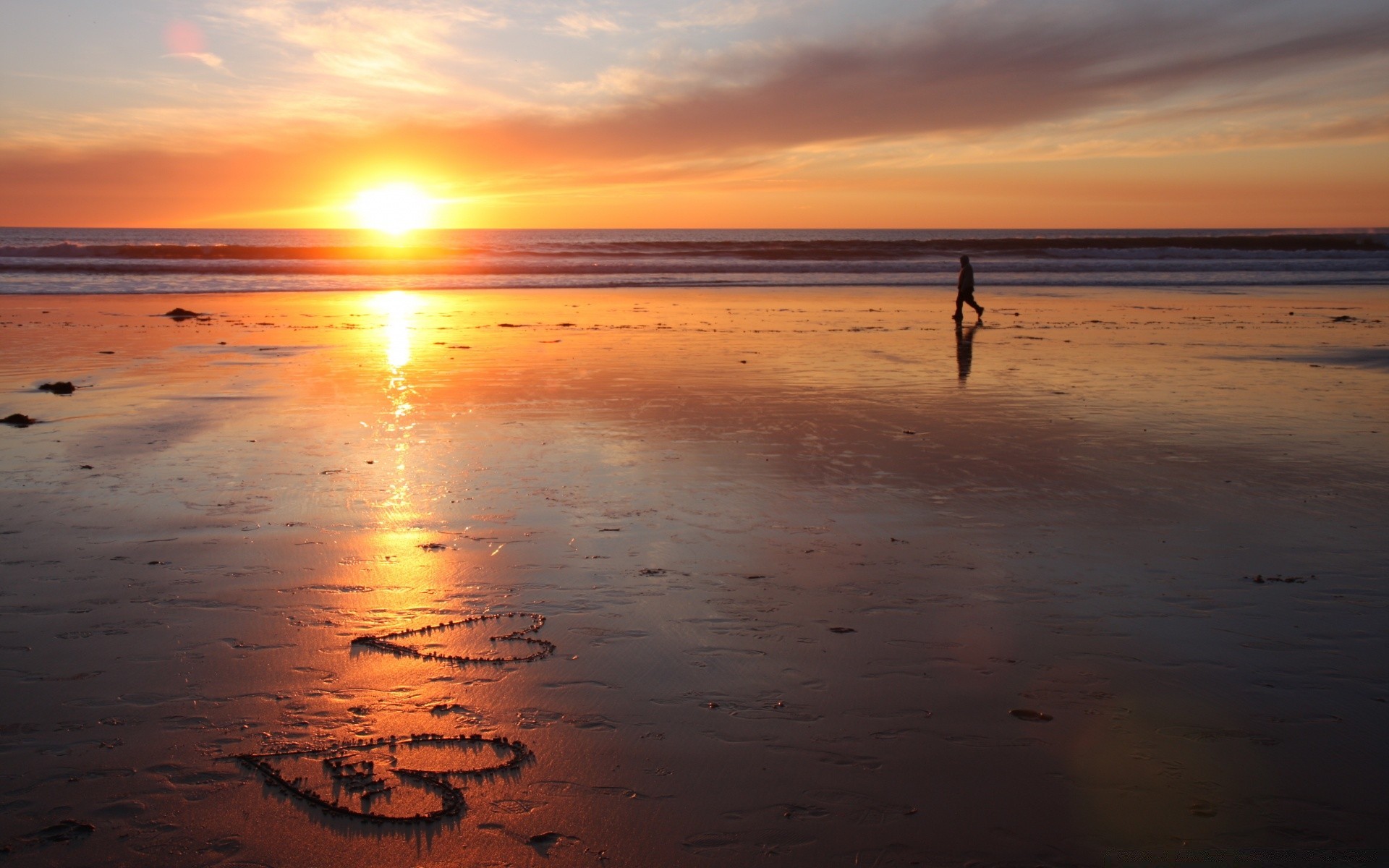 coeurs coucher de soleil soleil eau plage aube sable crépuscule mer océan été beau temps soir surf paysage réflexion détente