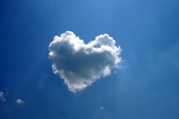 Nuage en forme de coeur