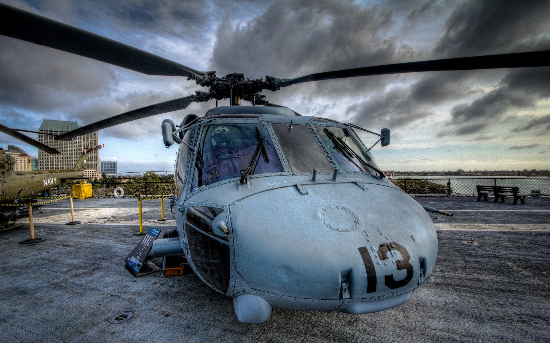 aviación avión helicóptero avión coche sistema de transporte militar aeropuerto ahorro aire viajes hélice motor vuelo volar industria