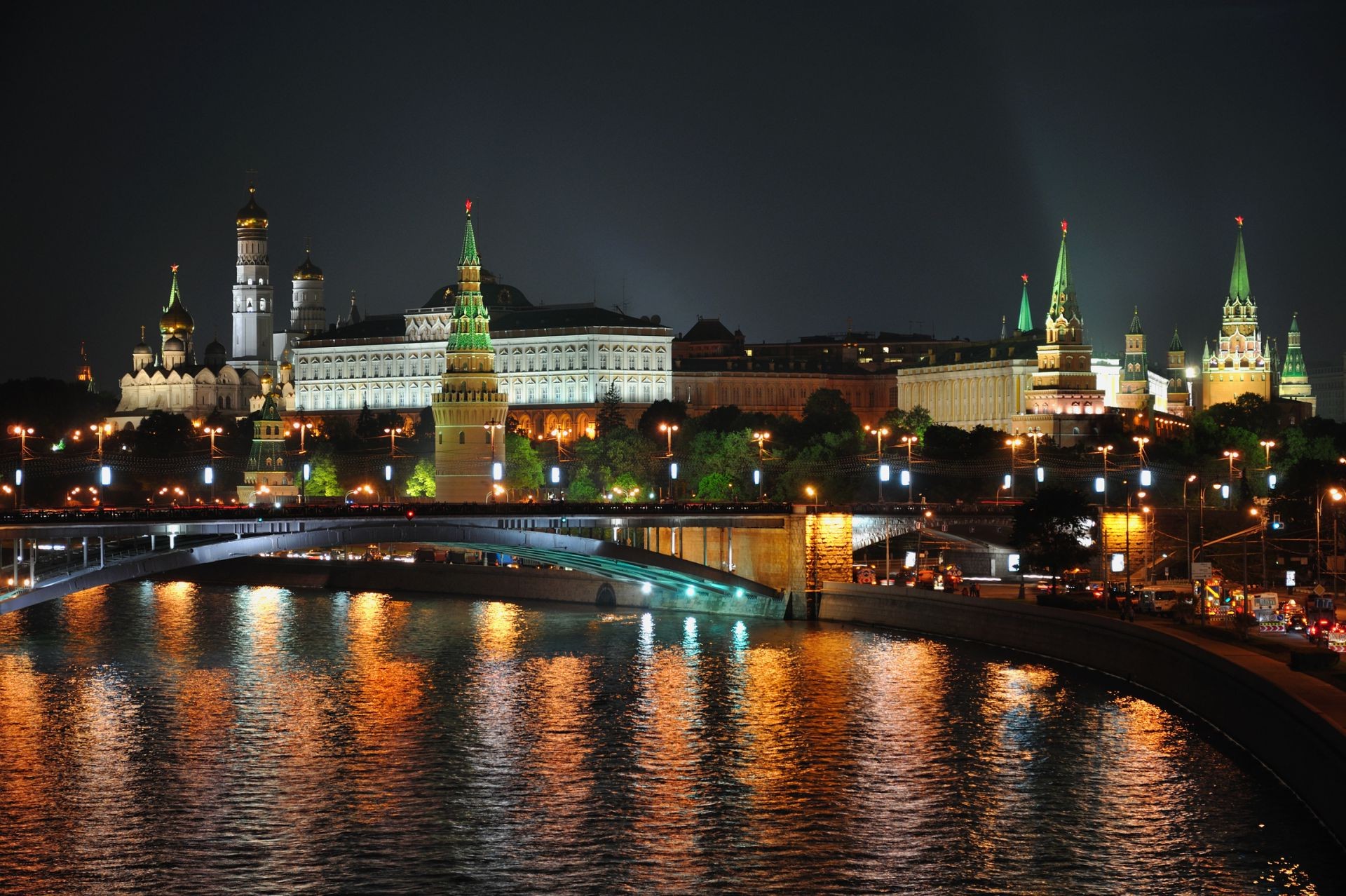 Ночной кремль бесплатно