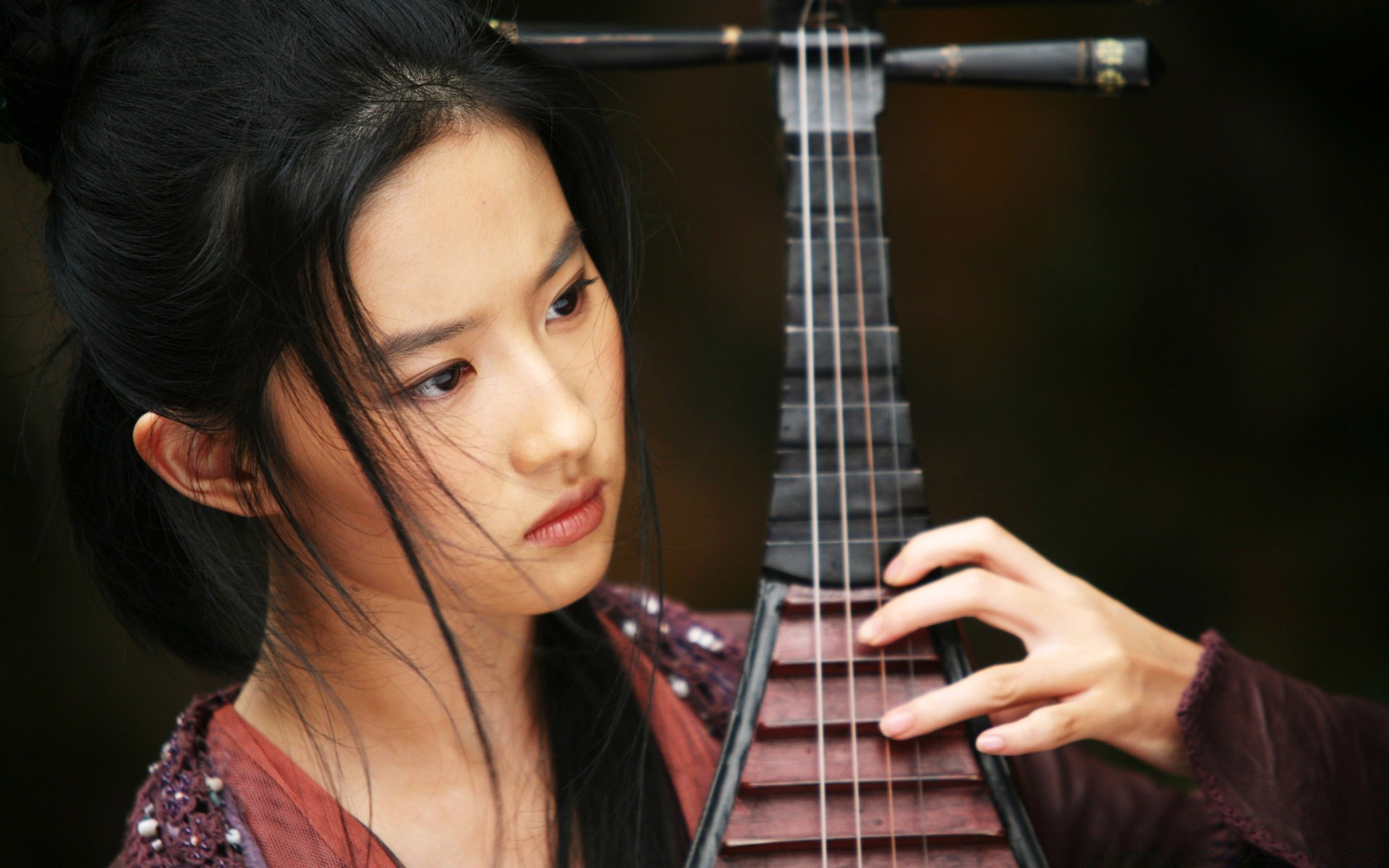 música músico guitarra mujer retrato instrumento concierto chica solo adulto