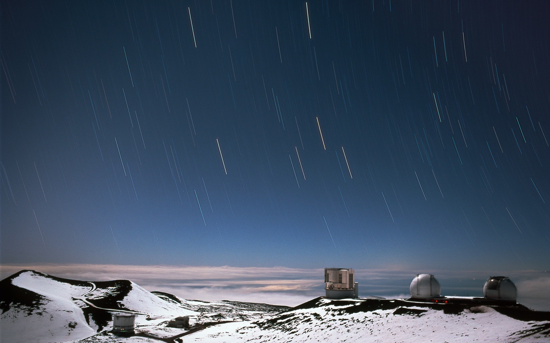 naves espaciales cielo luna nieve invierno mar astronomía paisaje viajes noche naturaleza al aire libre espacio agua luz montañas crepúsculo frío exploración clima